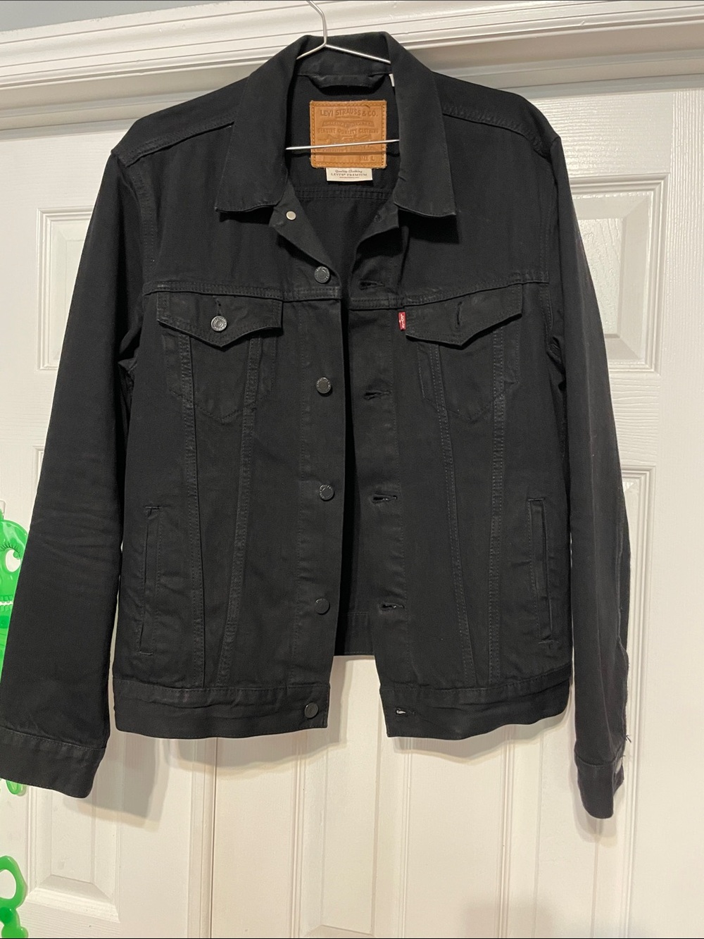 Levi's Black Denim Trucker Jacket - Mens Classic Fit